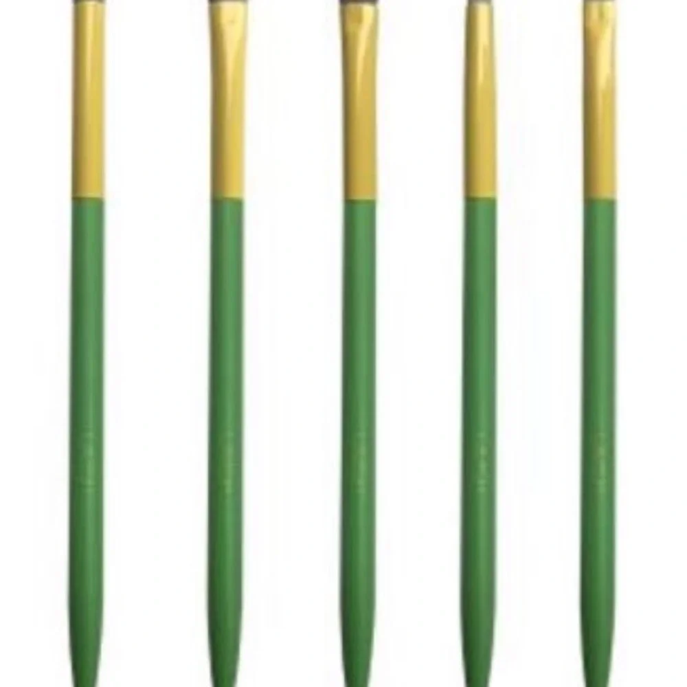 $6 NEW LAVISH MAKEUP BRUSHES $6 WHEN BUNDLED WITH 3 OR MORE ITEMS